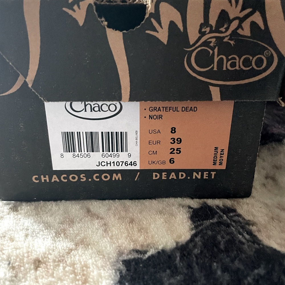Grateful Dead Chacos - like new